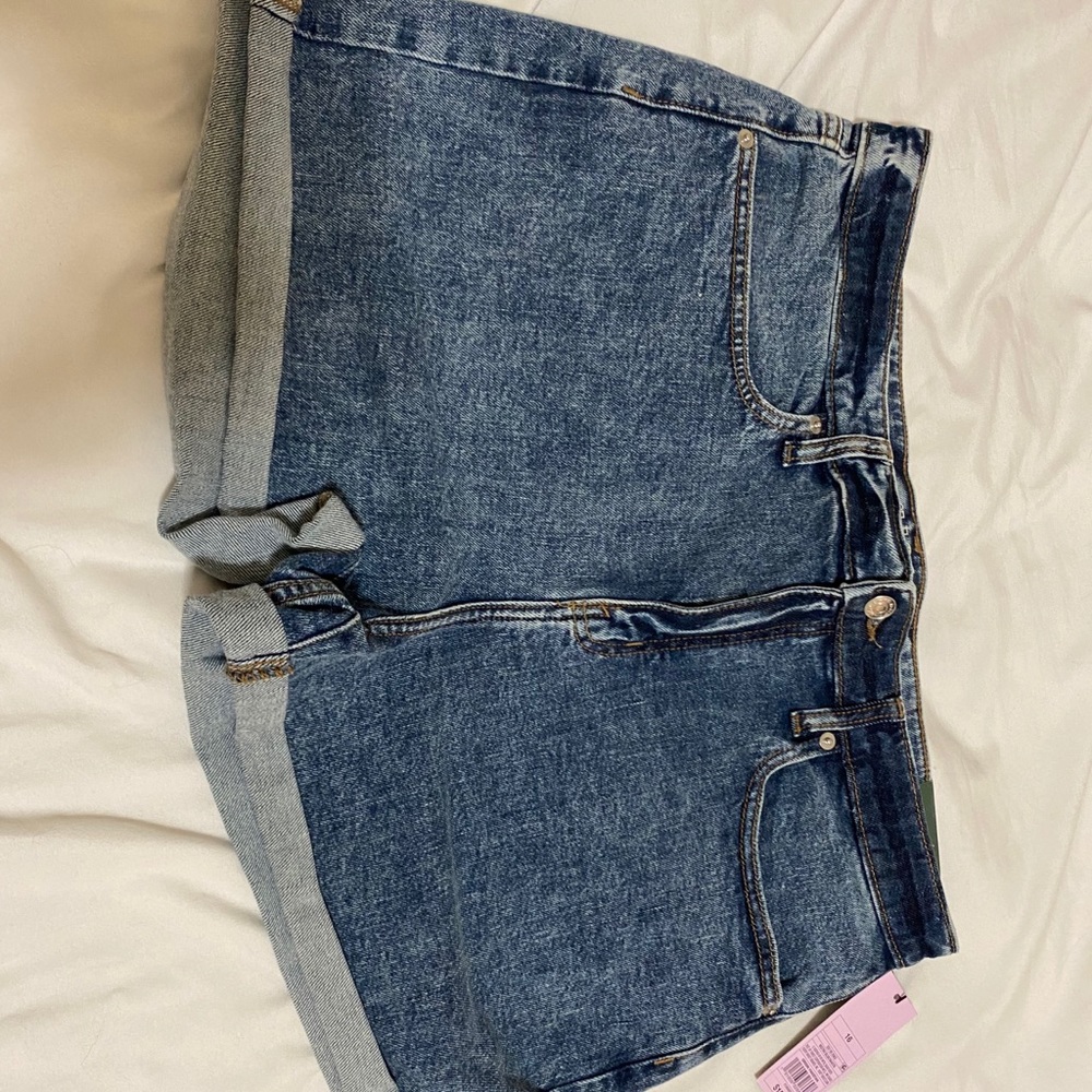 high waisted jean shorts